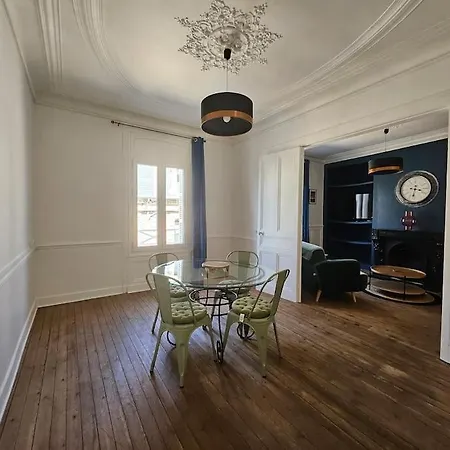 Le Galliéni Hyper Centre *