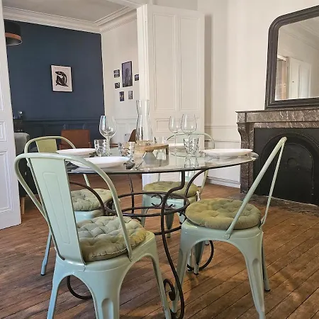 Le Galliéni Hyper Centre Apartamento *