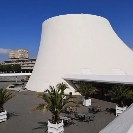 Le Gallieni Hyper Centre *