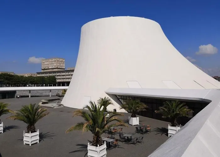 Le Gallieni Hyper Centre *